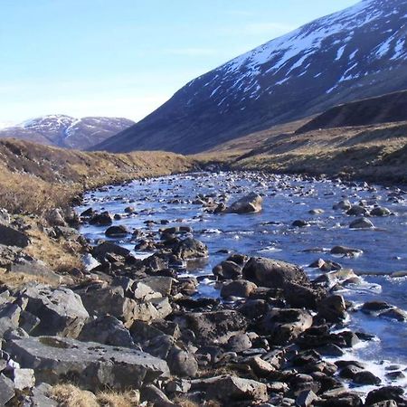 Cul Darach Lodge, Glen Roy Nature Reserve Ройбридж Экстерьер фото